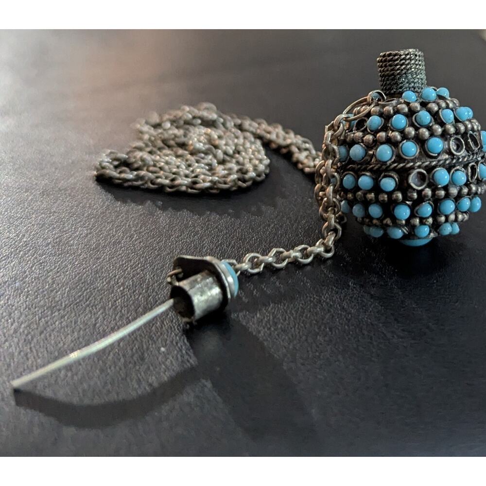 Vtg Turquoise Snuff Scent Bottle Necklace Tibetan Silver Perfume Poison Pendant - Picture 6 of 12